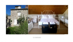 D HOUSE authentic Zlarin house, relaxing courtyard and terrace